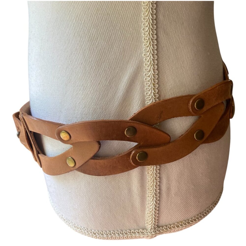 FRYE AND CO. Tan Leather Belt with Gold Buckle - Picture 2 of 11